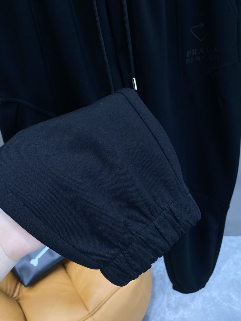 Pra*a long pants